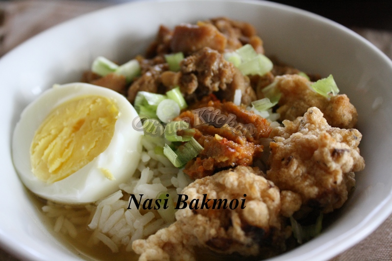 Nasi Bakmoy